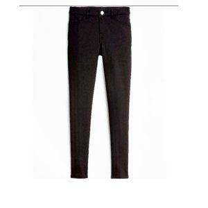 TUCKER + TATE girls black stretch knit skinny jean/leggings.